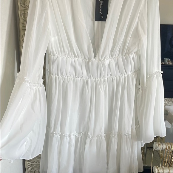 White Long Sleeve Dress - Picture 5 of 7